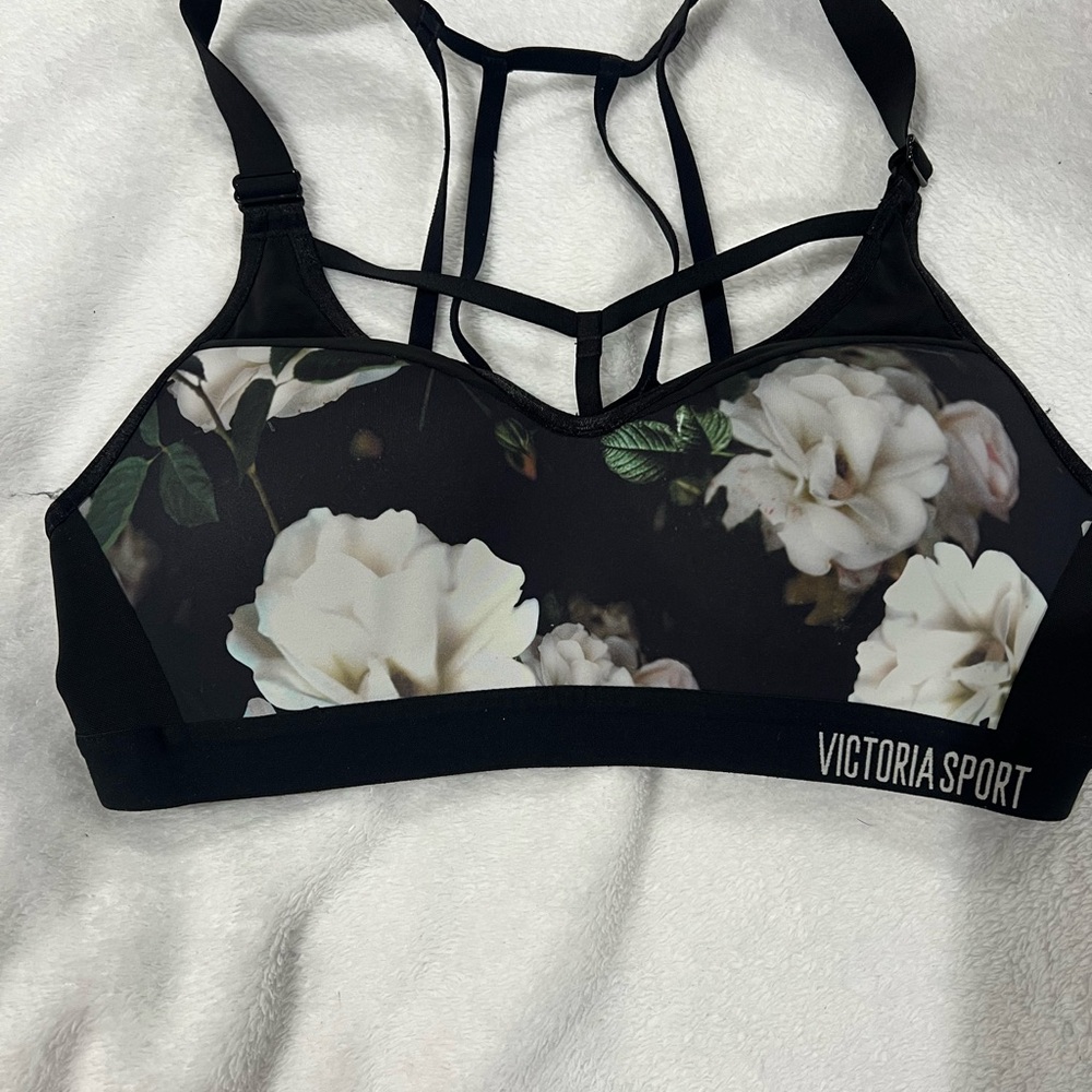 Black Floral Strappy Sports Bra